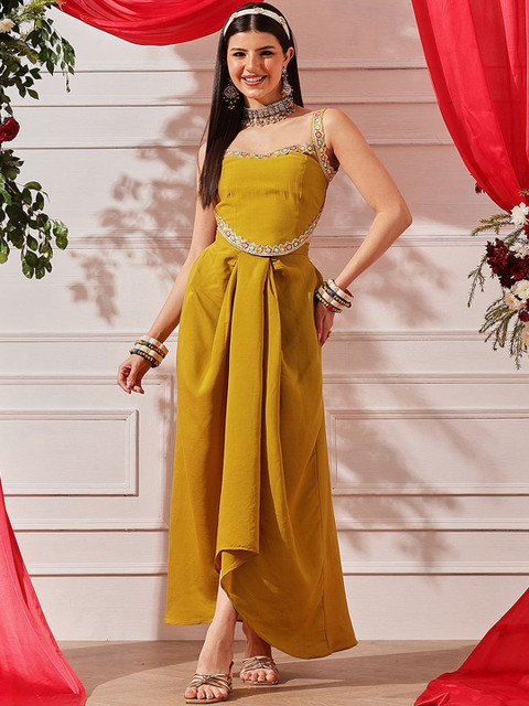 indo street Women Embroidered Shoulder Straps Top With Skirt Co-Ords