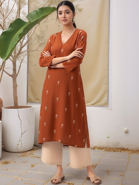 SZN Floral Printed Three-Quarter Sleeves Straight Kurta With Palazzos - Image 2