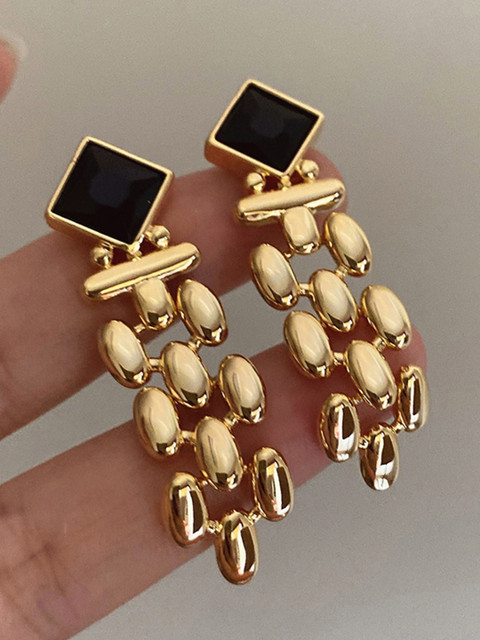 Just Lil Things Geometric Shaped Drop Earrings