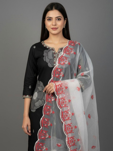 Sangria Women Embroidered Ethnic Dupatta With Scalloped Border - Image 2