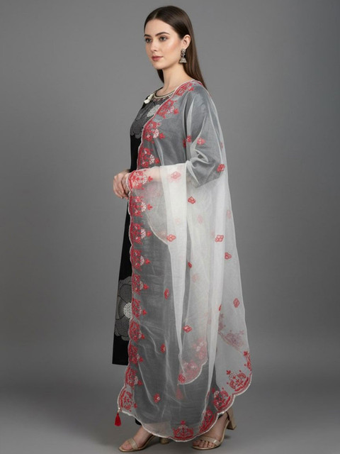 Sangria Women Embroidered Ethnic Dupatta With Scalloped Border - Image 3