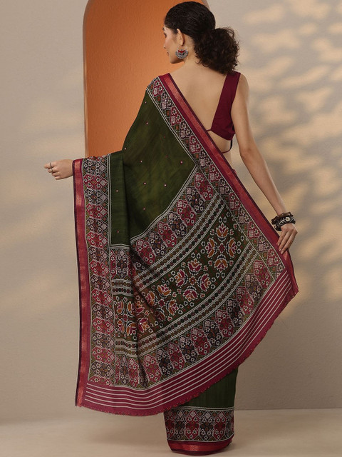 Libas Ethnic Motifs Sequinned Silk Blend Handloom Saree - Image 7
