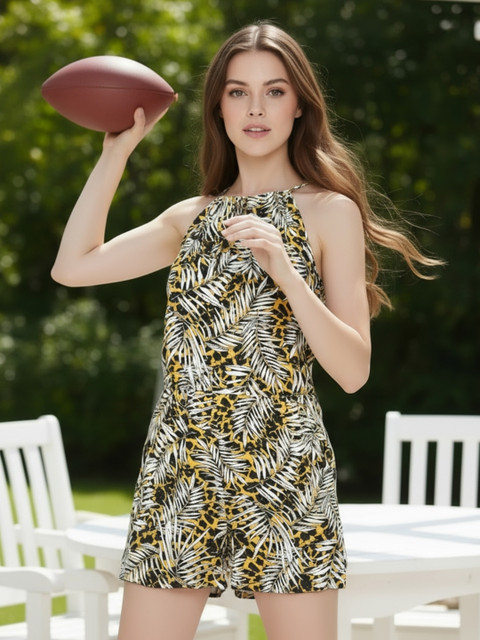 Sera Women Black & White Tropical Printed Playsuit