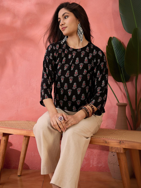 InWeave Women Ethnic Motifs Printed Round Neck Ethnic Top