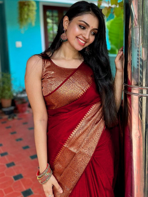 AVANTIKA FASHION Solid Zari Kanjeevaram Saree - Image 6