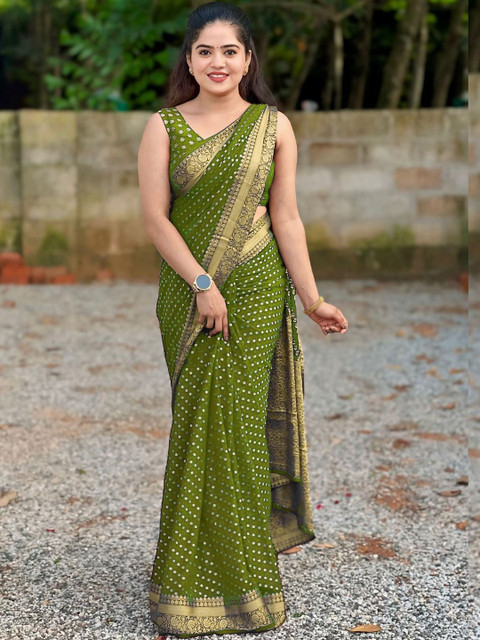 AVANTIKA FASHION Woven Design Zari Kanjeevaram Saree