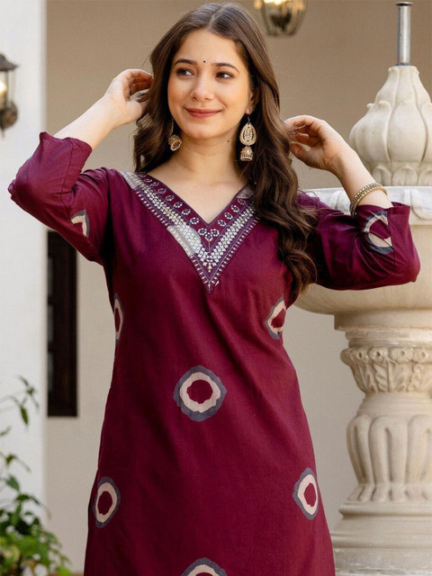 Pjyot by surhi Women Printed Sequinned Kurta