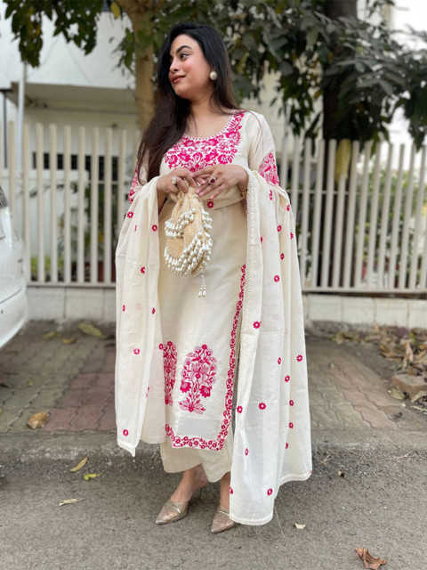 KALINI Women Floral Embroidered Regular Thread Work Kurta with Trousers & Dupatta