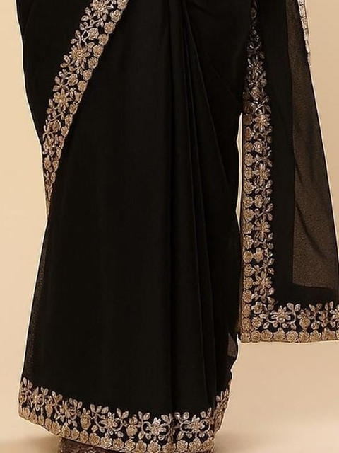 VADLI FASHION Silk Blend Saree - Image 4