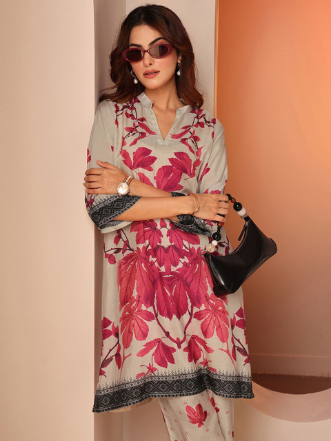 Libas Floral Printed Mandarin Collar Three-Quarter Sleeves Tunic & Trousers