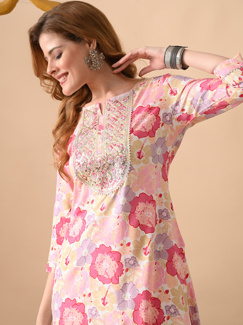 PHYSIL Women Floral Embroidered Thread Work Straight Kurta