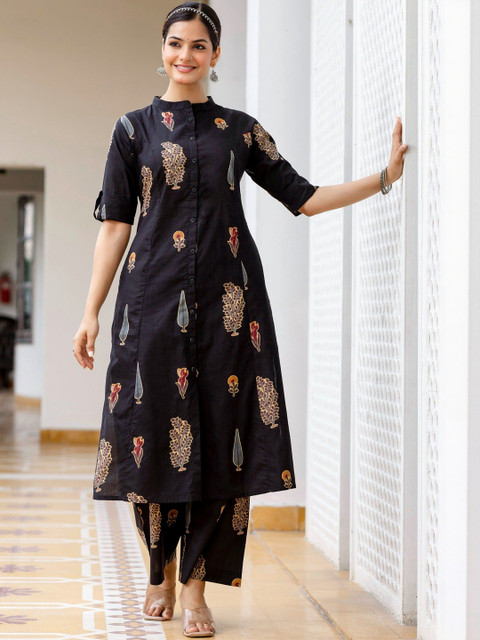 YAGNIK FASHION Ethnic Motifs Printed Mandarin Collar Straight Kurta With Trousers
