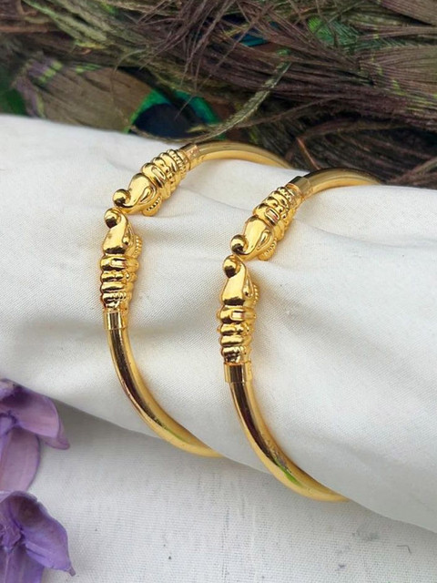 GRIIHAM Set Of 2 Gold Plated Elephant Motif Bangles