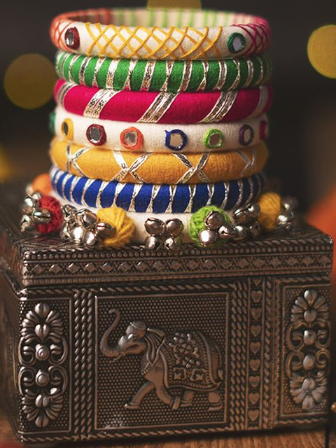 Taasha Craft Set Of 7 Mirror Work & Ghungroo Beaded Thread Bangles