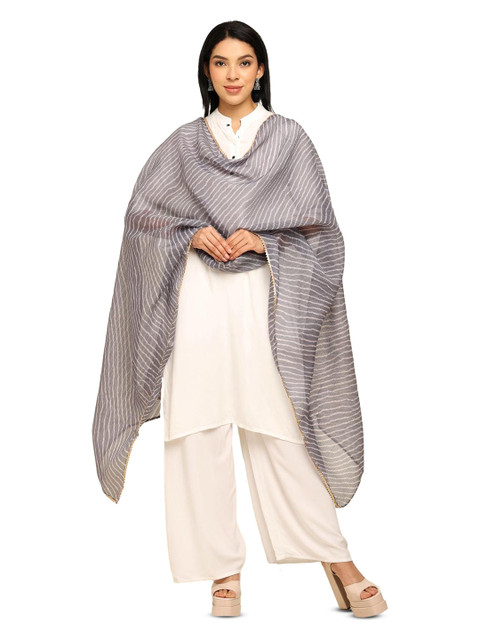 URBAN KANYA Leheriya Dyed Cotton Dupatta With Gotta Patti