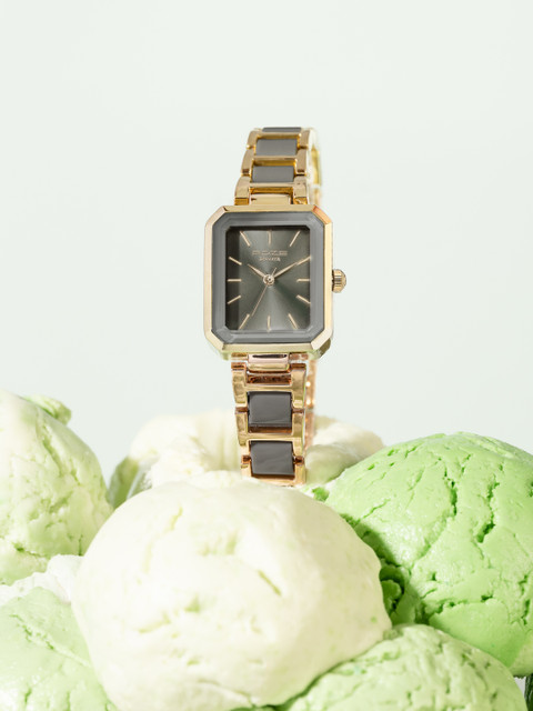 Sonata Poze Drop 6 Quartz Round Dial Women's Watch - SP80129KD02