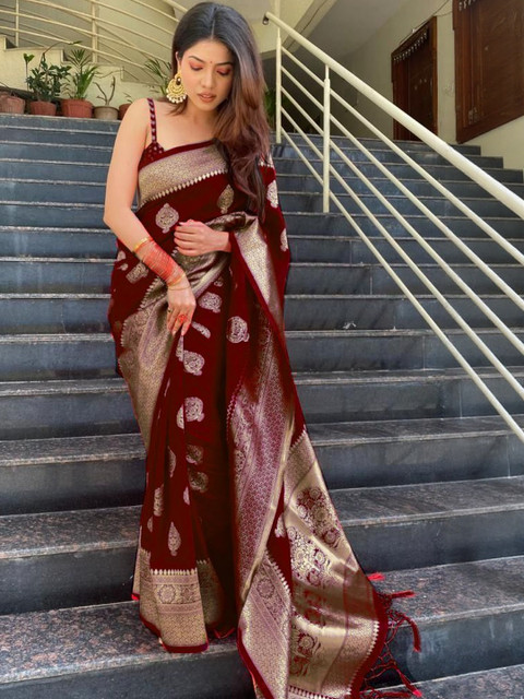AVANTIKA FASHION Ethnic Motifs Woven Design Zari Kanjeevaram Saree - Image 2