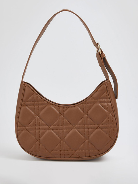 max Women Solid Half Moon Quilted Shoulder Bag