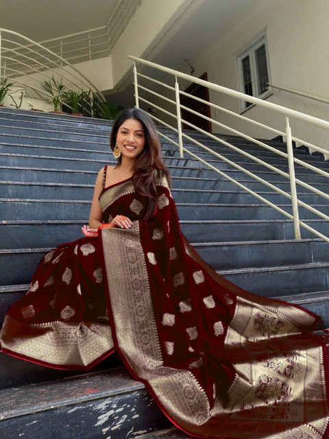 AVANTIKA FASHION Ethnic Motifs Woven Design Zari Kanjeevaram Saree - Image 6