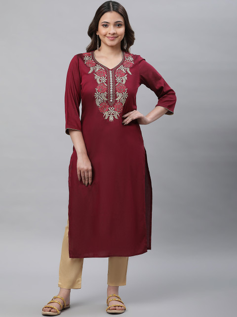 AURELIA Women Embroidered Thread Work Kurta