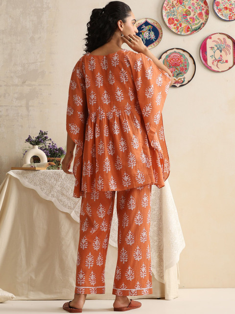 Khushal K Floral Printed Round Neck Pure Cotton Kaftan & Trousers - Image 5