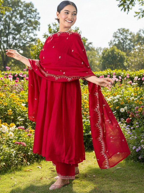 KALINI Ethnic Motif Embroidered Empire Thread Work Anarkali Kurta & Trousers With Dupatta - Image 7