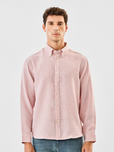 Snitch Men Vertical Striped Button-Down Collar Casual Shirt