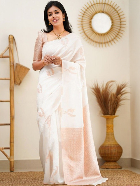 AVANTIKA FASHION Floral Zari Kanjeevaram Saree