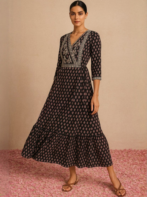 Sangria Women Cotton Anarkali Kurtas