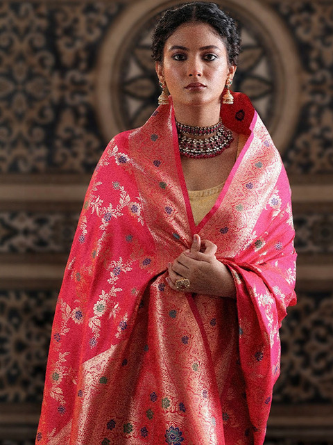 Libas Ethnic Motifs Woven Design Zari Saree With Blouse Piece