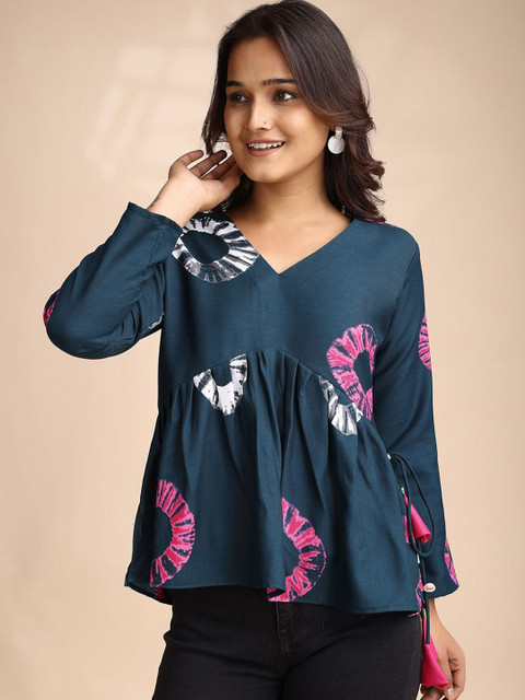 Youthnic Ethnic Motifs Printed V-Neck Peplum Kurti