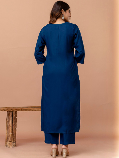 Anouk Women Solid V Neck Straight Kurtas - Image 4