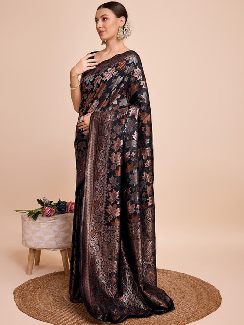 NIWAA Women Ethnic Motifs Woven Design Zari Banarasi Saree With Blouse Piece