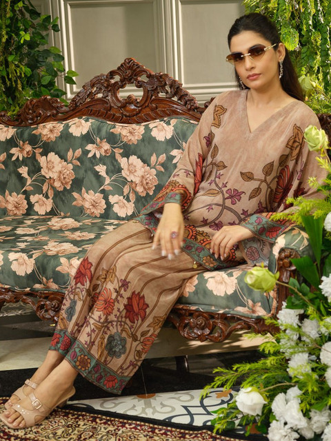 Sangria Women Beige Floral Printed Co-Ord Set - Image 5