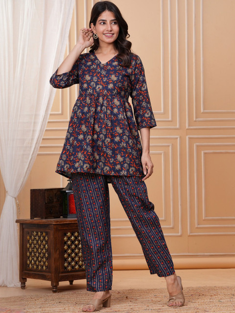 CELEBRAVO Floral Printed V-Neck A-Line shaped Empire Maternity Kurta With Trousers - Image 6