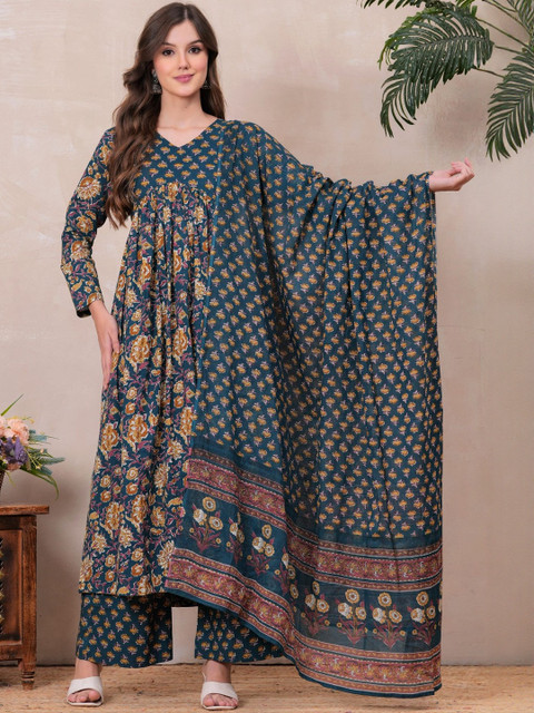 PinkLabel Floral Printed V-Neck Pure Cotton Kurta With Palazzos & Dupatta