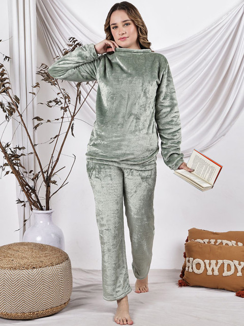 NEUDIS Women Round Neck Long Sleeves Woolen Fur Winter Night Suit