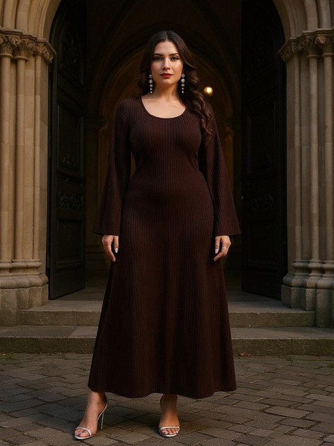 Sztori Plus Size Round Neck Flared Sleeve A-Line Maxi Dress