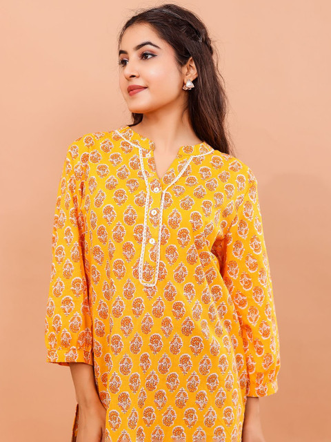VASVI Paisley Printed Mandarin Collar Cotton Top