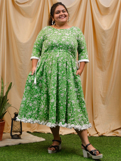 One House Women Plus Size Floral Printed Tie-up Fit & Flare Dress