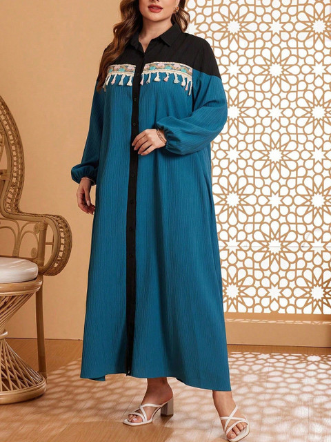 Sztori Plus Size Blue Colourblocked Shirt Collar Embroidered A-Line Dress