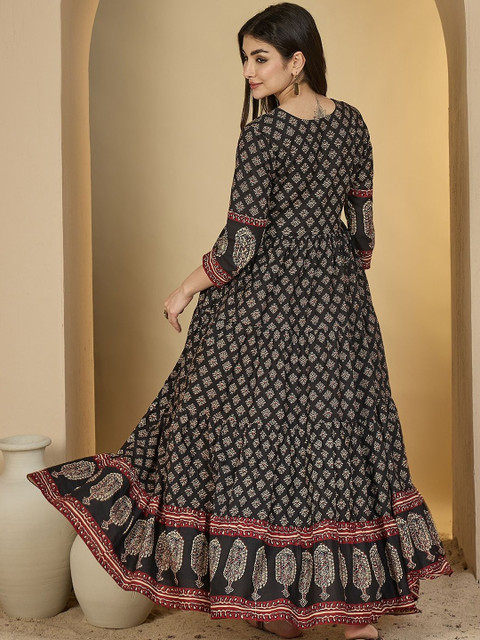Sangria Women Black Cotton Printed Anarkali Kurtas - Image 4