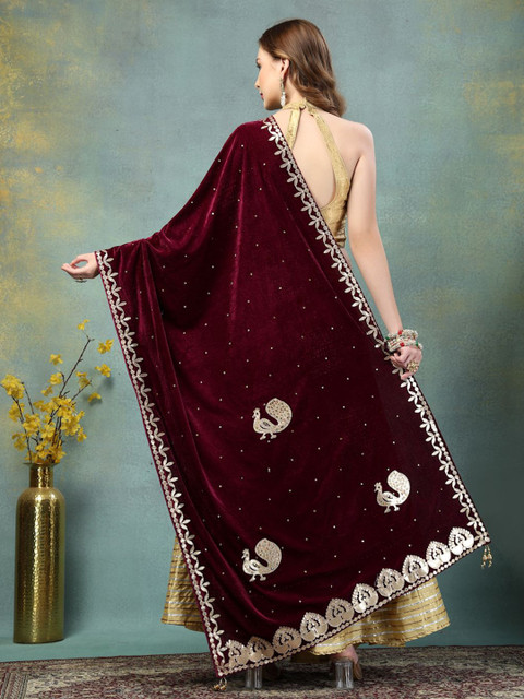 Clora Creation Ethnic Motifs Embroidered Gotta Patti Velvet Dupatta - Image 5