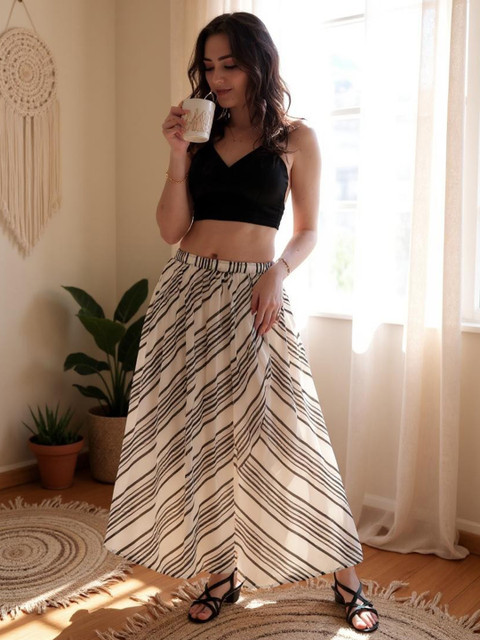 INUKA Printed Flared Maxi Skirt
