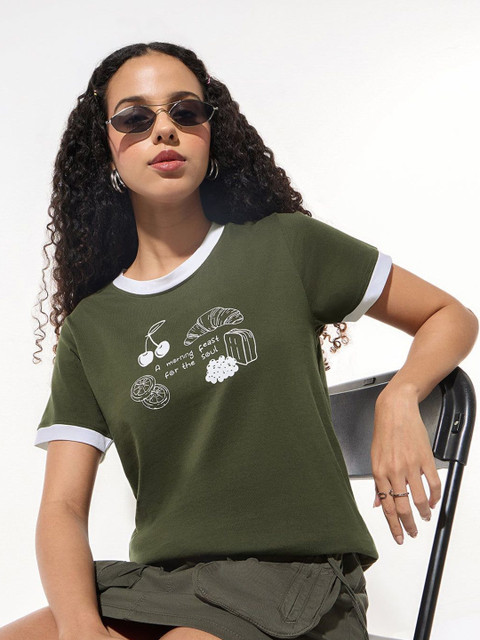 Outzidr Conversational Printed Cotton T-shirt