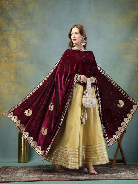 Clora Creation Ethnic Motifs Embroidered Gotta Patti Velvet Dupatta - Image 6