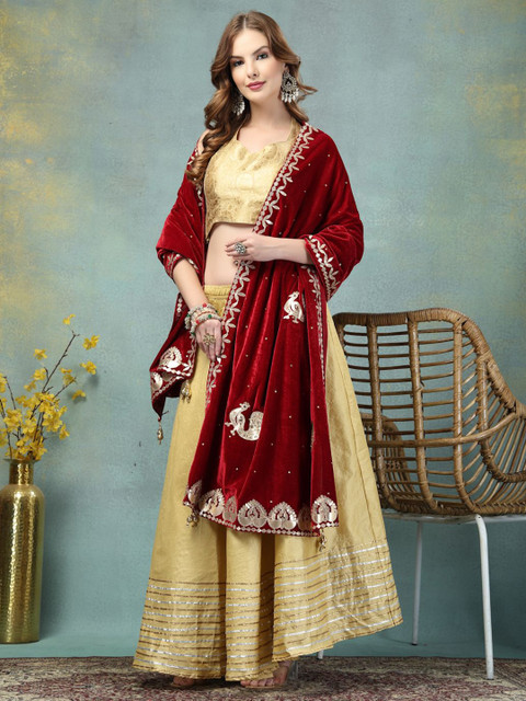 Clora Creation Ethnic Motifs Embroidered Gotta Patti Velvet Dupatta - Image 6