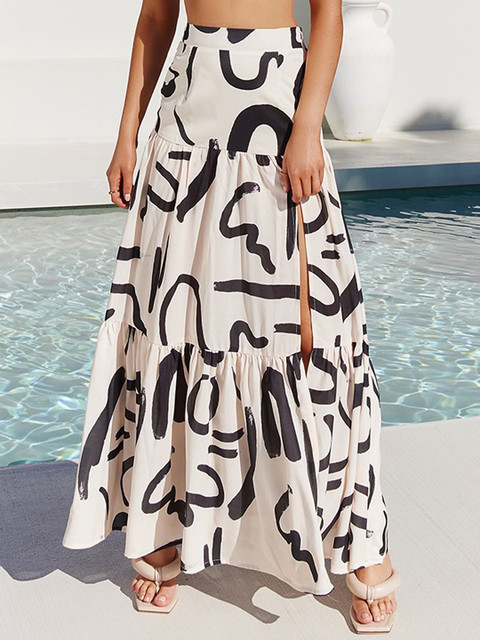 ZYNG Abstract Printed Flared Maxi Skirts