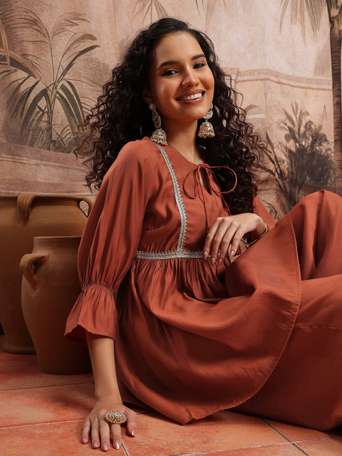 Sangria Floral Embroidered Tie-Up Neck Gotta Patti Detail Ethnic Tunic with Palazzos