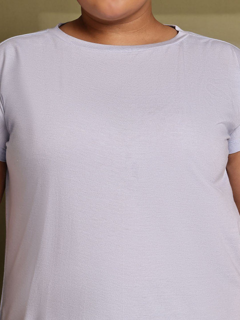 Rute Women Plus Size Solid Round Neck Cotton T-shirt - Image 2
